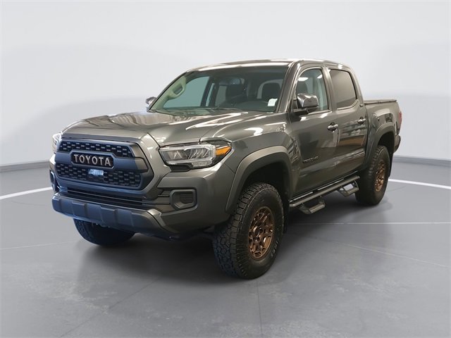 Used 2023 Toyota Tacoma 4x4 Double Cab image 7