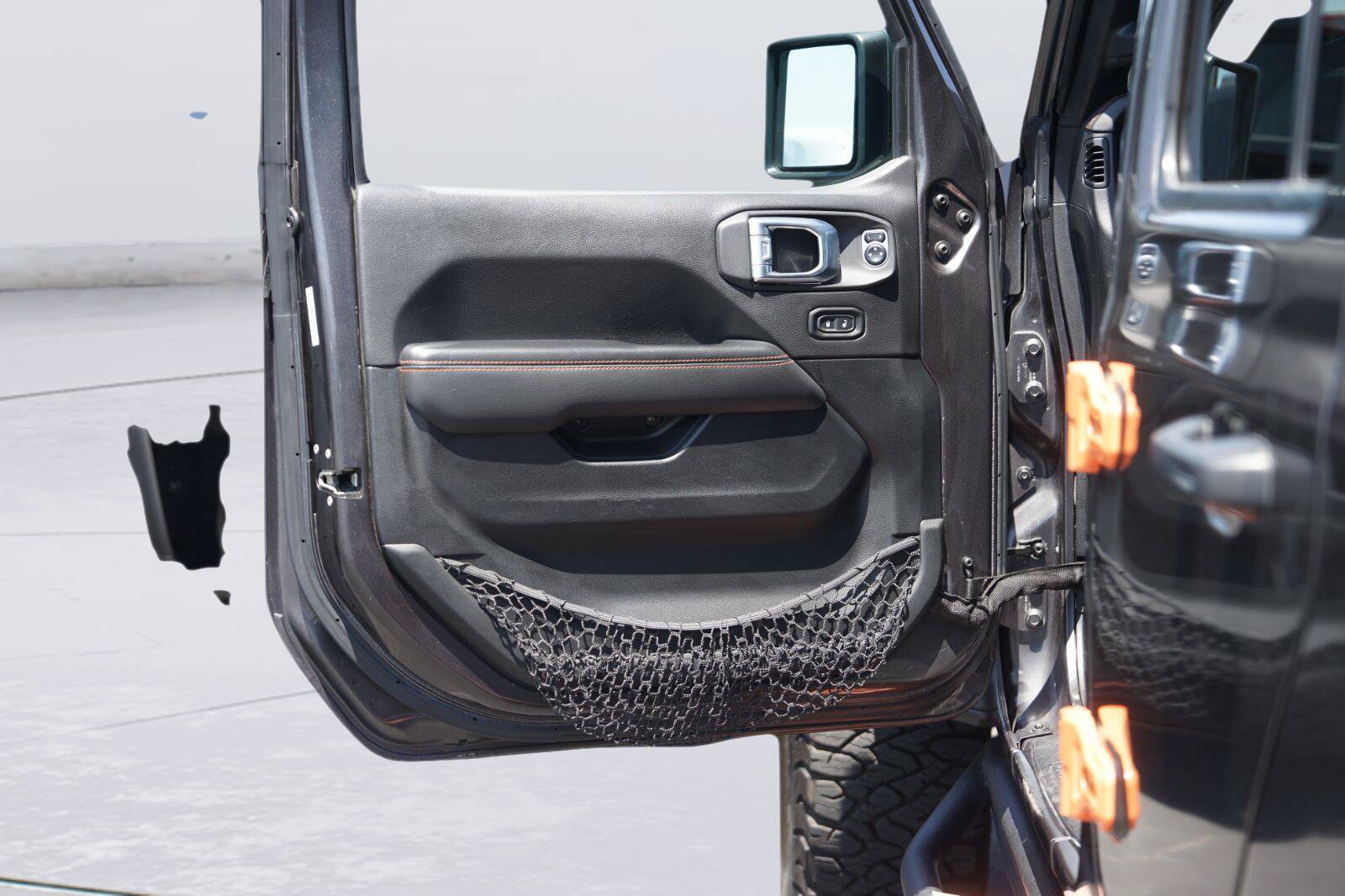 Used 2021 Jeep Gladiator Mojave AWD/4WD image 30