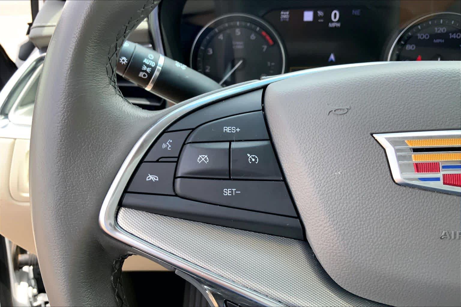 Used 2021 Cadillac XT5 Premium Luxury AWD/4WD image 24