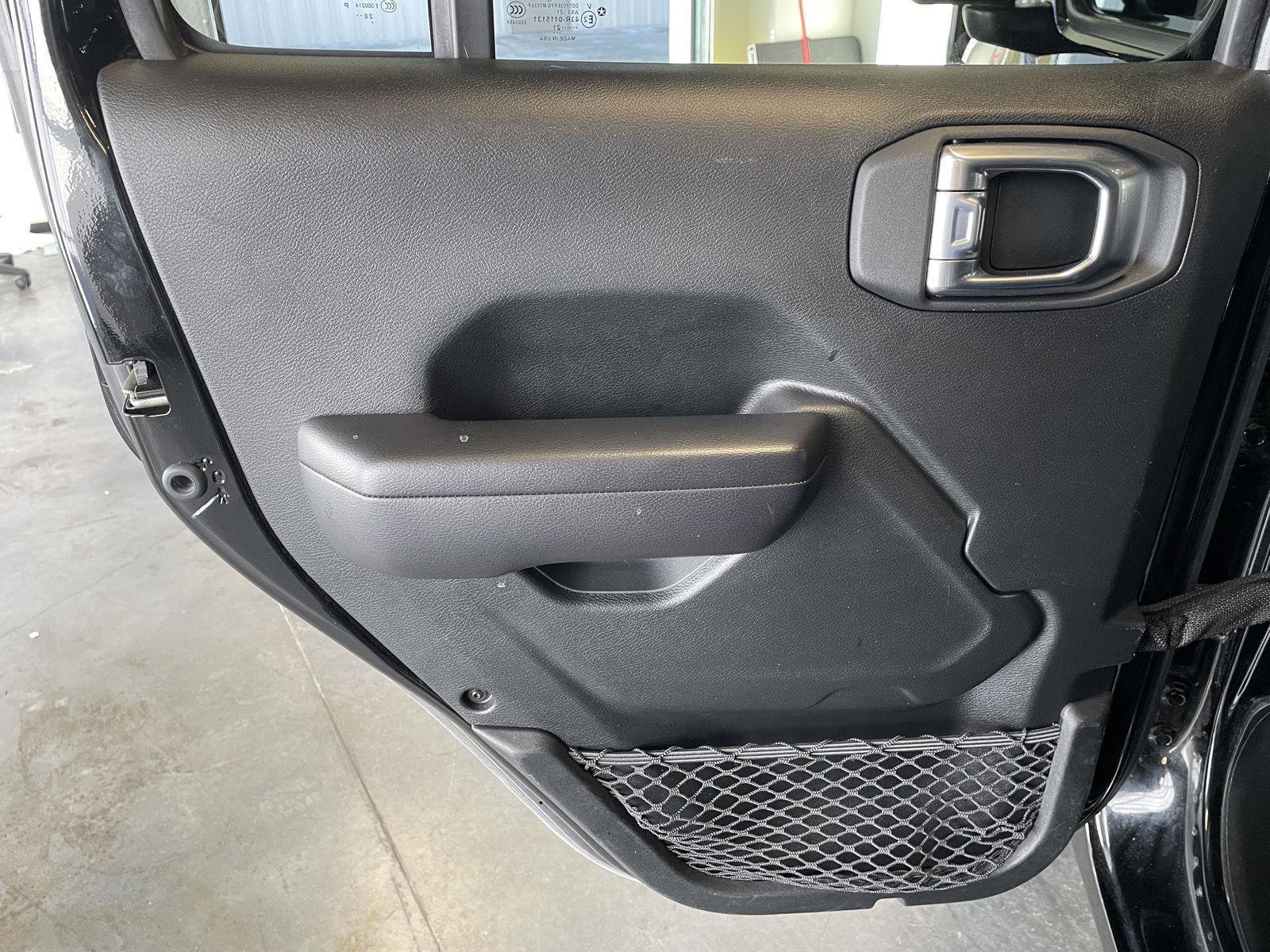 Used 2021 Jeep Wrangler Unlimited Sport AWD/4WD image 21