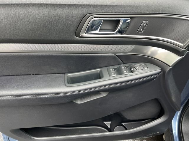 Certified 2018 Ford Explorer XLT image 10