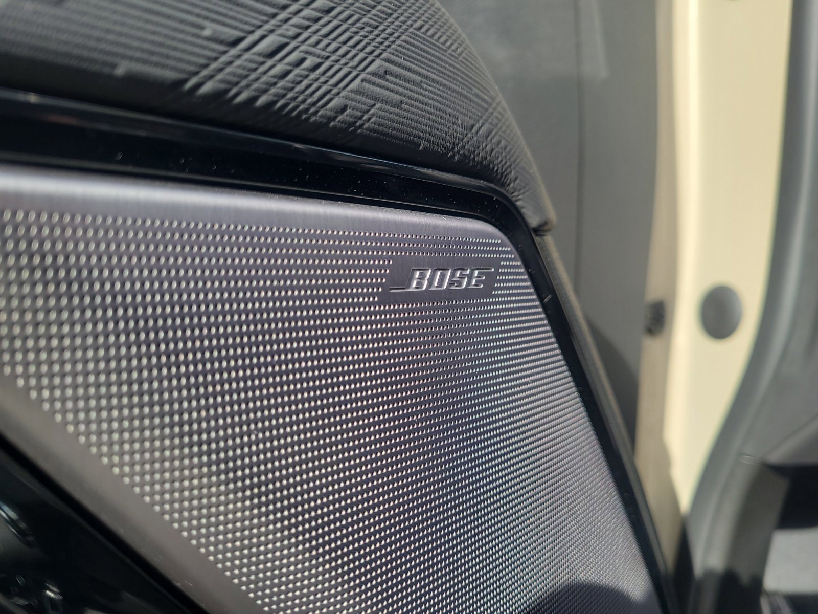 Used 2022 GMC Sierra 1500 AT4X image 27