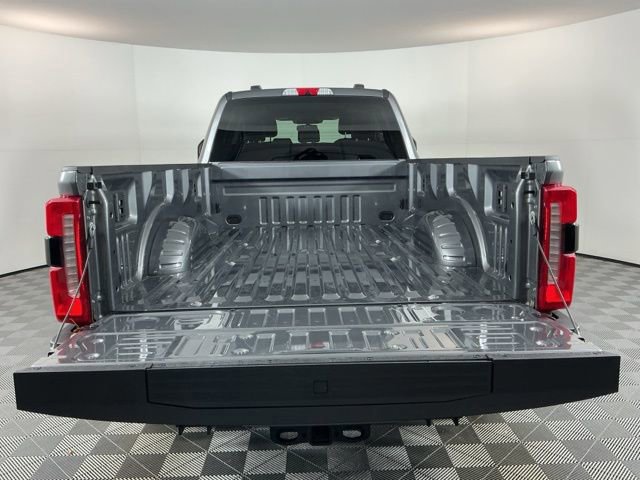 Certified 2025 Ford F350 Lariat w/ FX4 Off-Road Package image 7