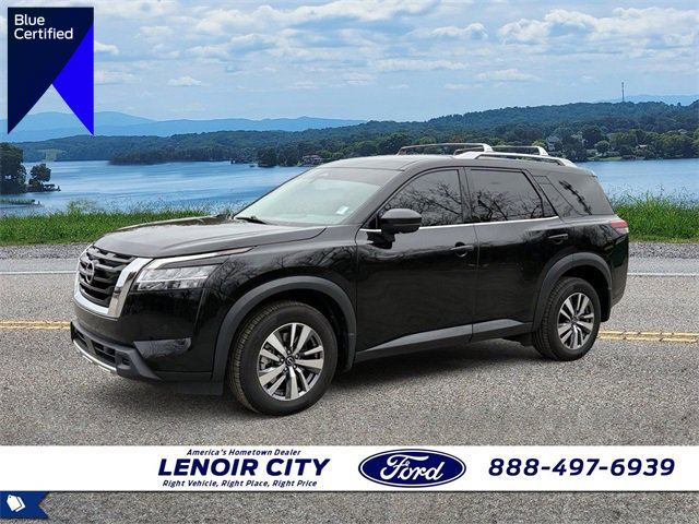Used 2023 Nissan Pathfinder SL