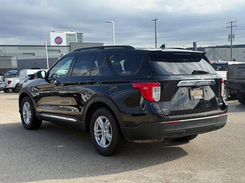 Certified 2020 Ford Explorer XLT RWD image 2
