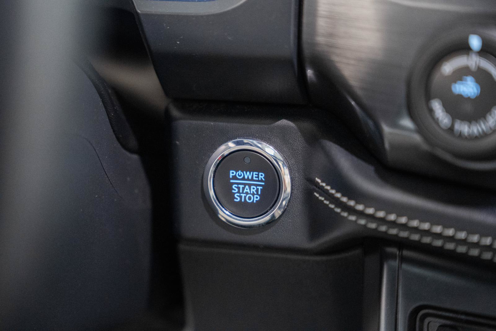 Certified 2023 Ford F150 Lightning Platinum AWD/4WD image 33