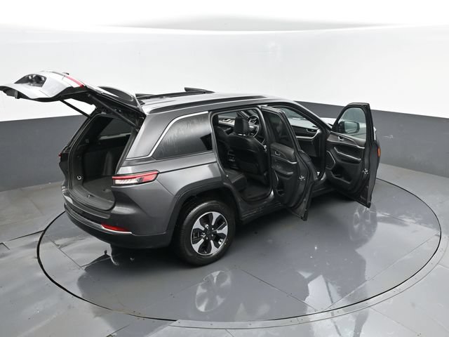 Used 2024 Jeep Grand Cherokee Limited 4xe AWD/4WD image 30