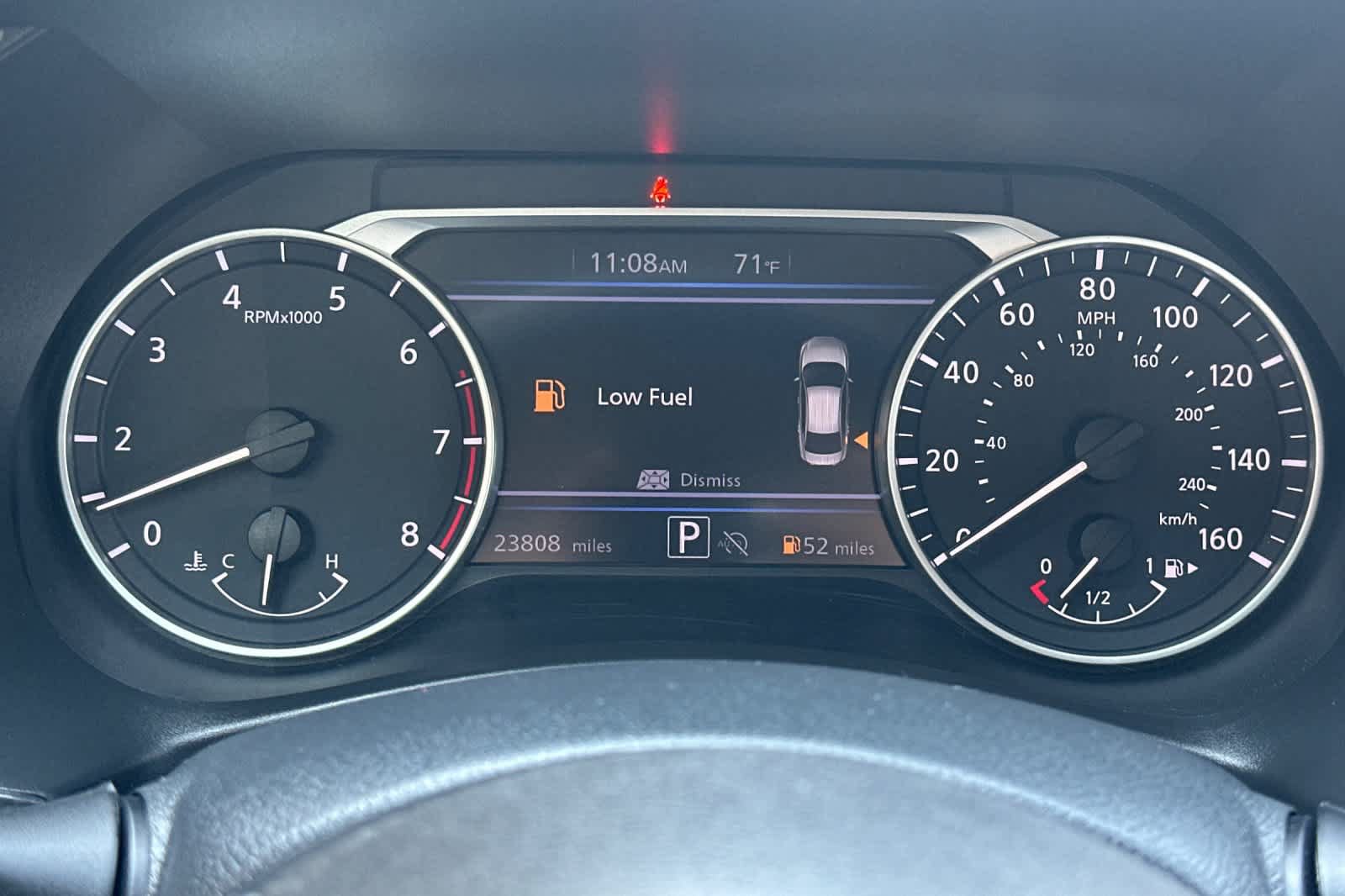 Used 2025 Nissan Sentra SR FWD image 23