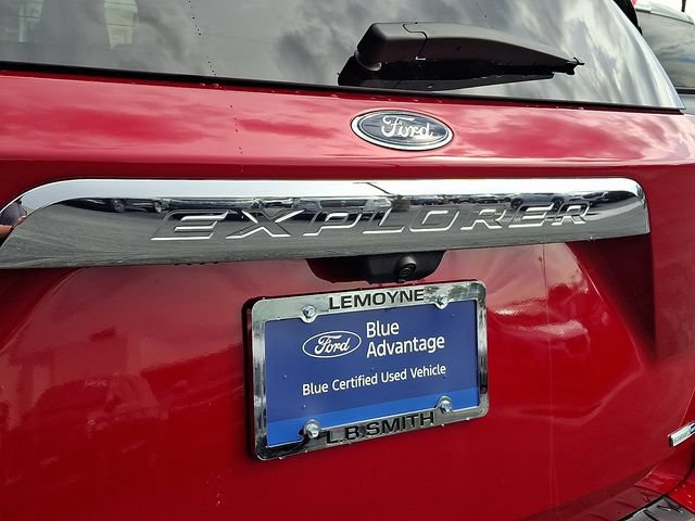 Certified 2020 Ford Explorer XLT w/ Equipment Group 202A AWD/4WD image 32