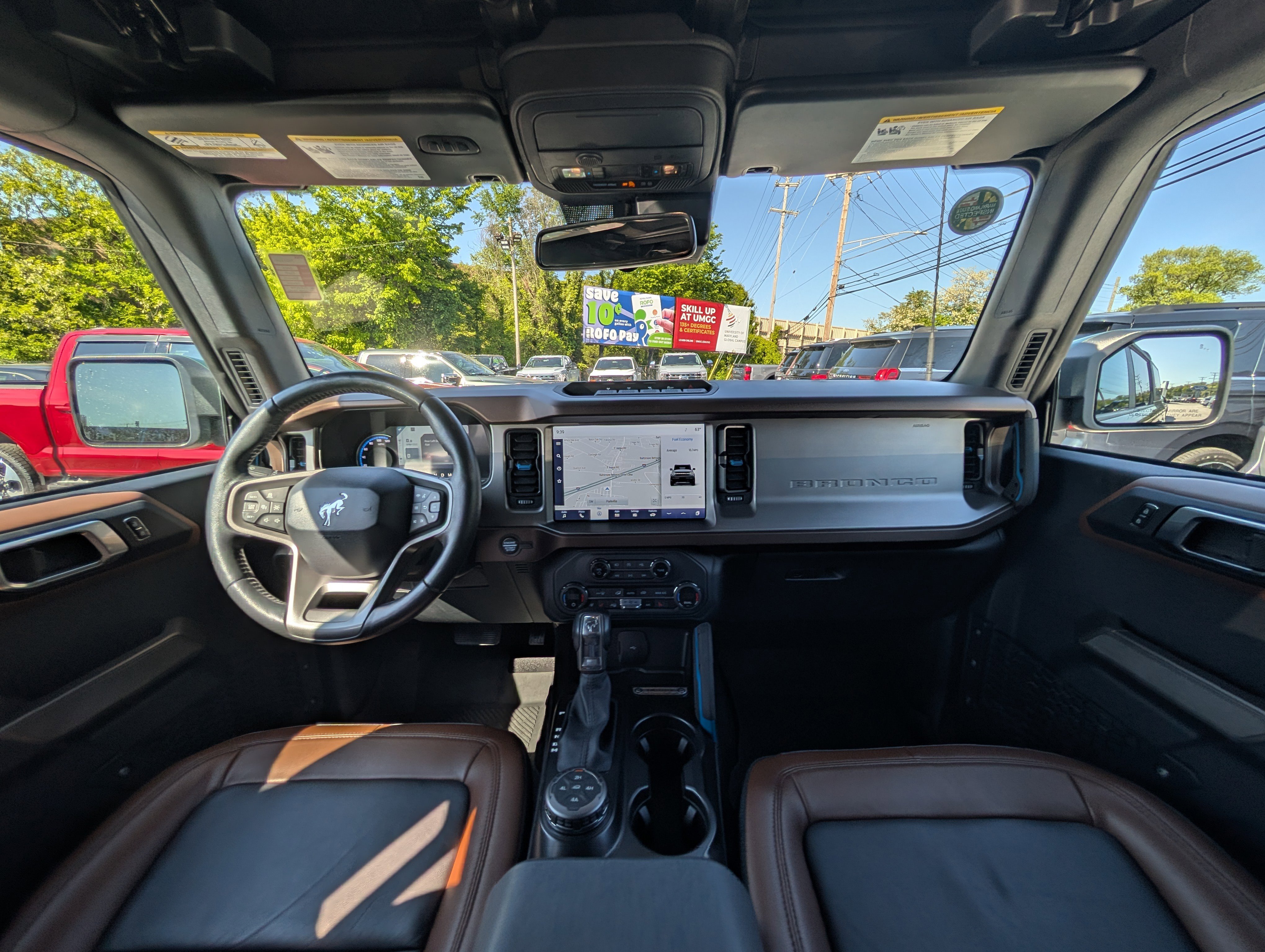 Certified 2023 Ford Bronco Outer Banks w/ Sasquatch Package AWD/4WD image 18