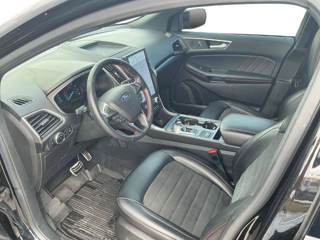 Certified 2024 Ford Edge ST-Line AWD/4WD image 14