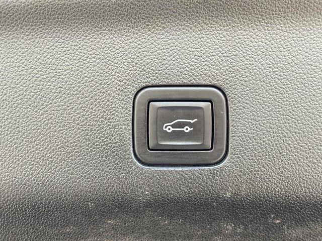 Used 2024 Cadillac Escalade Sport Platinum w/ Heavy-Duty Trailer Package image 14