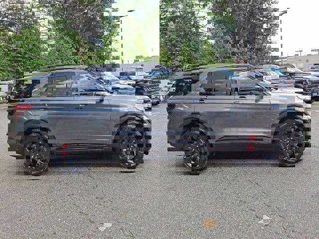 Certified 2023 Ford Explorer ST w/ Equipment Group 401A image 11