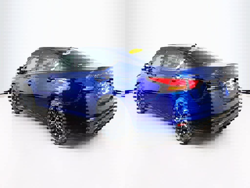 Used 2024 Nissan Altima 2.5 SR image 4