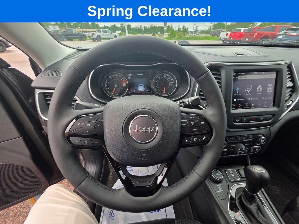 Used 2023 Jeep Cherokee Altitude Lux AWD/4WD image 20