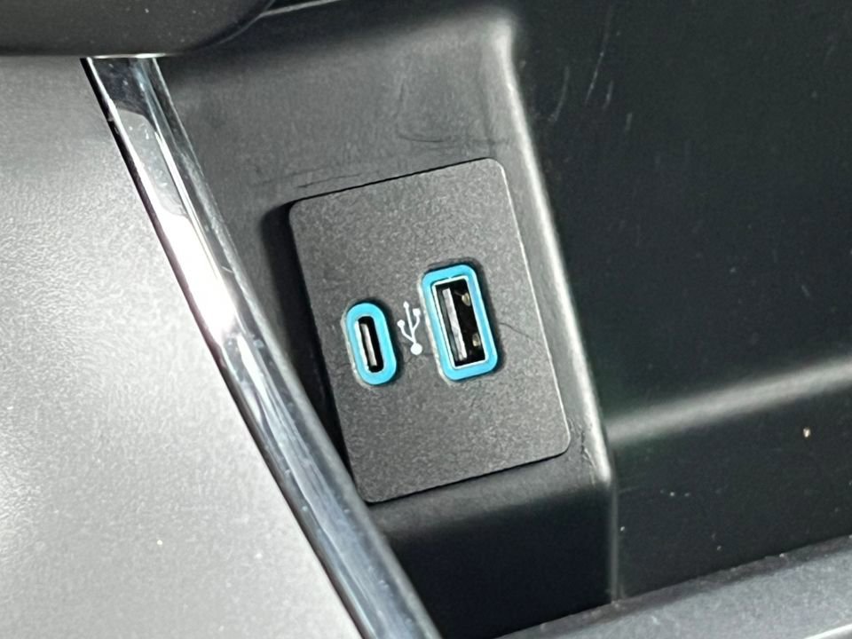 Certified 2024 Ford F150 XLT w/ Mobile Office Package image 37