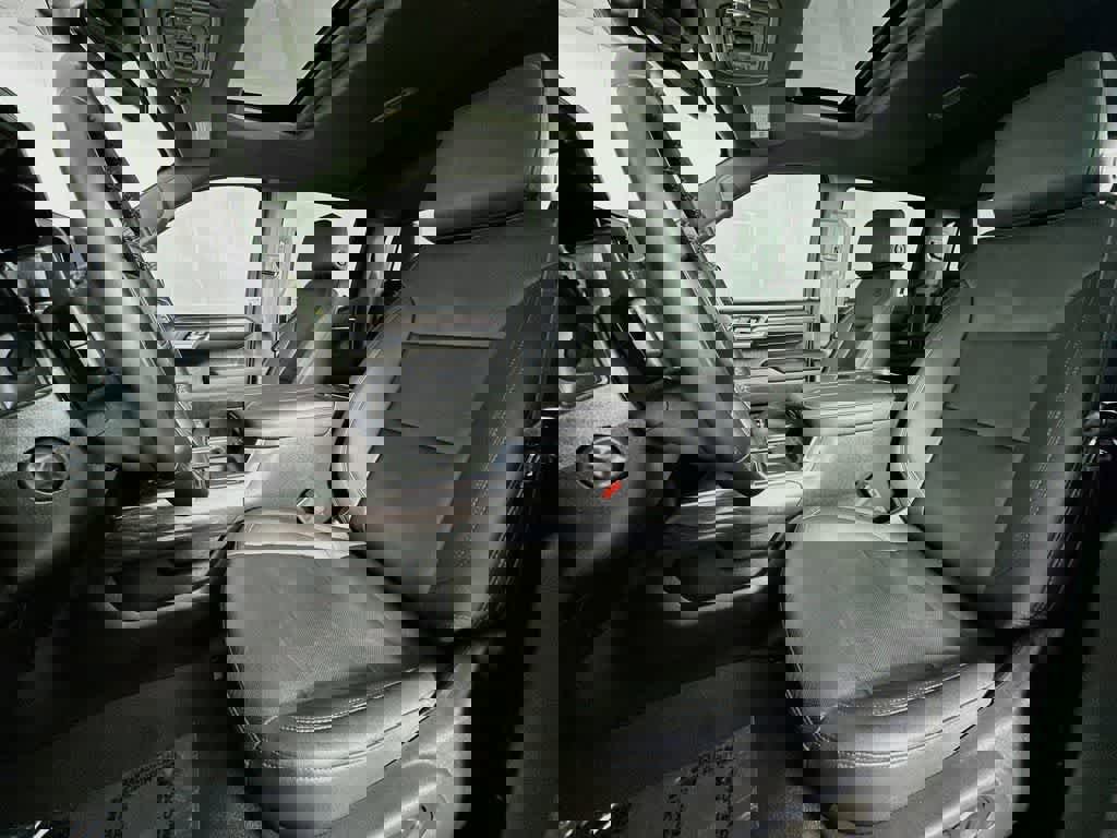 Used 2023 Chevrolet Silverado 1500 LTZ w/ LTZ Premium Package image 15