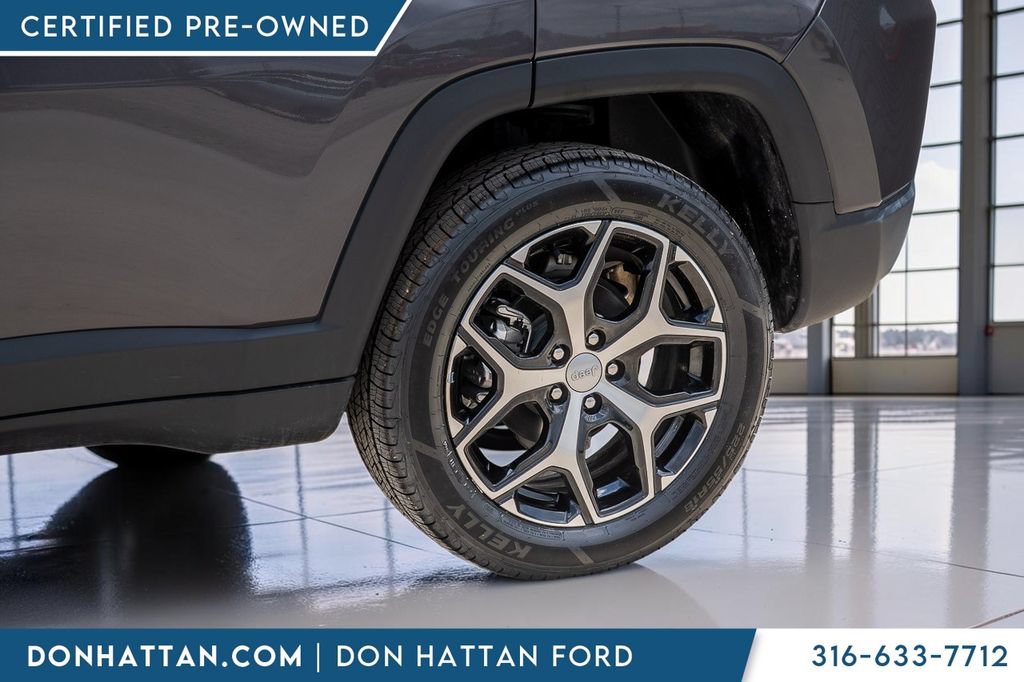 Used 2024 Jeep Compass Limited AWD/4WD image 39