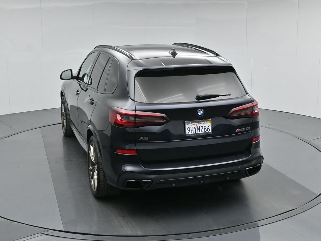 Used 2022 BMW X5 M50i w/ Executive Package image 17