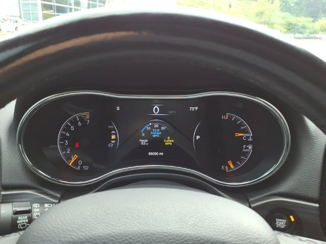 Used 2020 Jeep Grand Cherokee Altitude AWD/4WD image 22