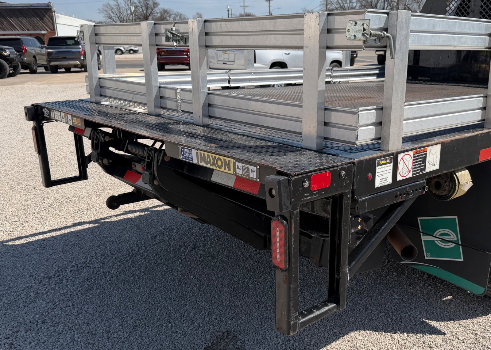 Certified 2021 Ford F550 4x4 Regular Cab Super Duty image 5