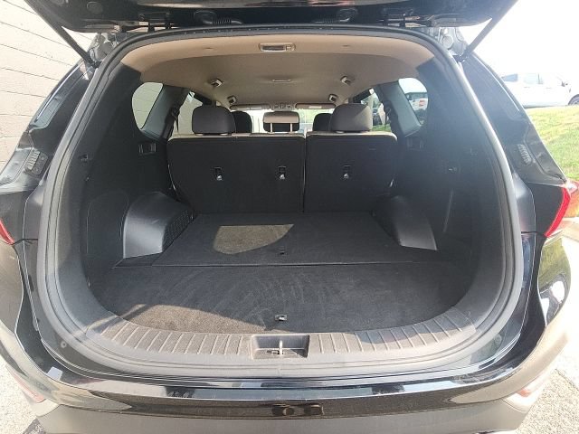 Used 2020 Hyundai Santa Fe SE AWD/4WD image 14