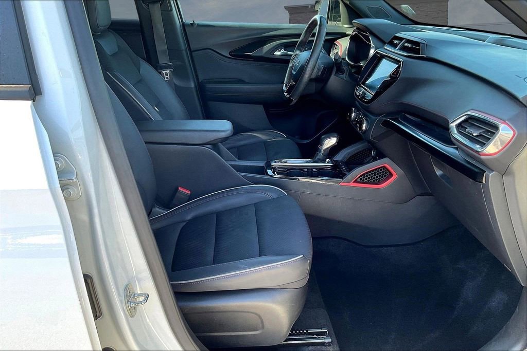 Used 2023 Chevrolet TrailBlazer RS w/ Convenience Package image 30