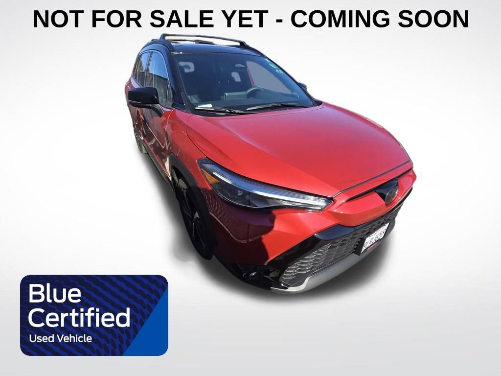 Used 2024 Toyota Corolla Cross XSE image 1