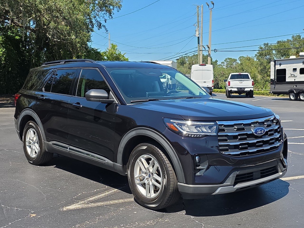 Certified 2025 Ford Explorer Active w/ Active Comfort Package RWD image 14