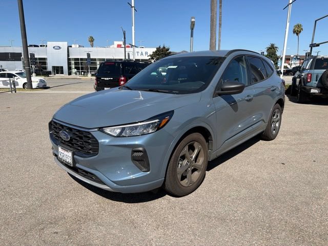 Certified 2023 Ford Escape ST-Line FWD image 3
