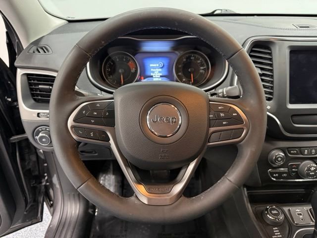 Used 2022 Jeep Cherokee Latitude Lux w/ Sun & Sound Group AWD/4WD image 22