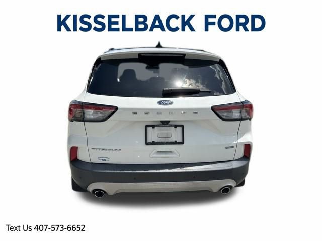 Certified 2020 Ford Escape Titanium w/ Titanium Premium Package 2.0 FWD image 5