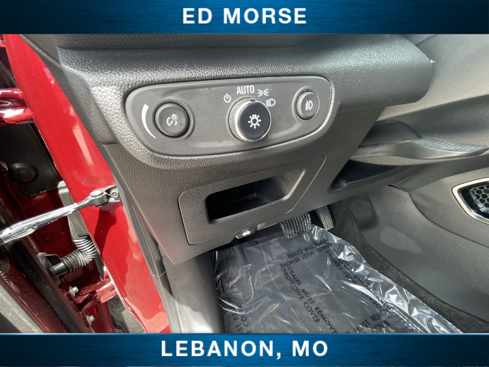 Used 2023 Chevrolet TrailBlazer LT FWD image 17