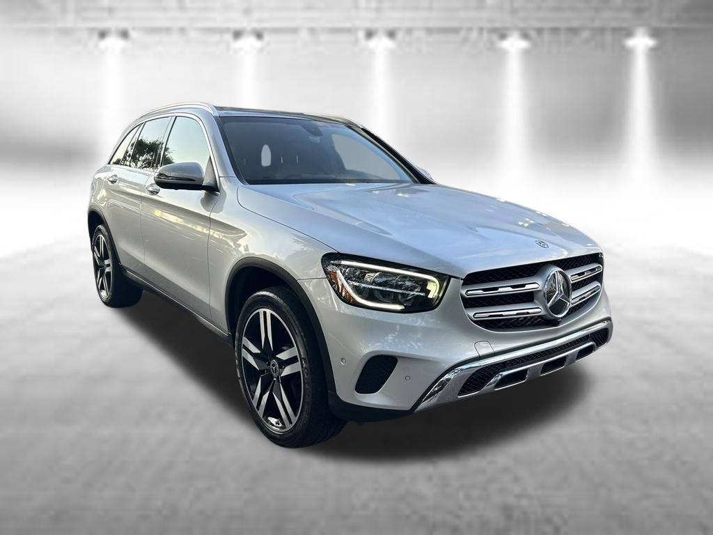 Used 2020 Mercedes-Benz GLC 300 image 2