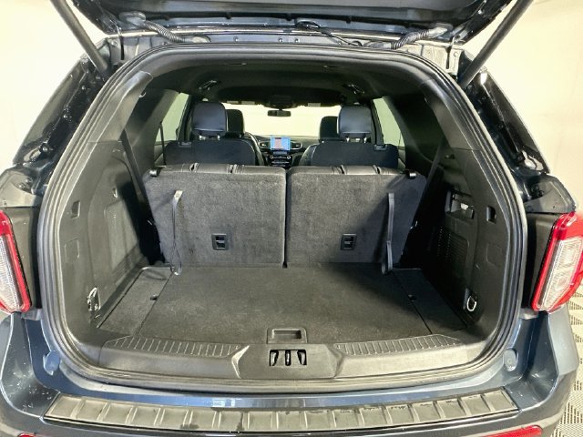 Certified 2023 Ford Explorer ST-Line w/ Class IV Trailer Tow Package AWD/4WD image 33