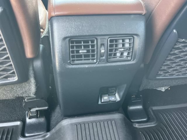 Used 2023 Toyota 4Runner Limited AWD/4WD image 19