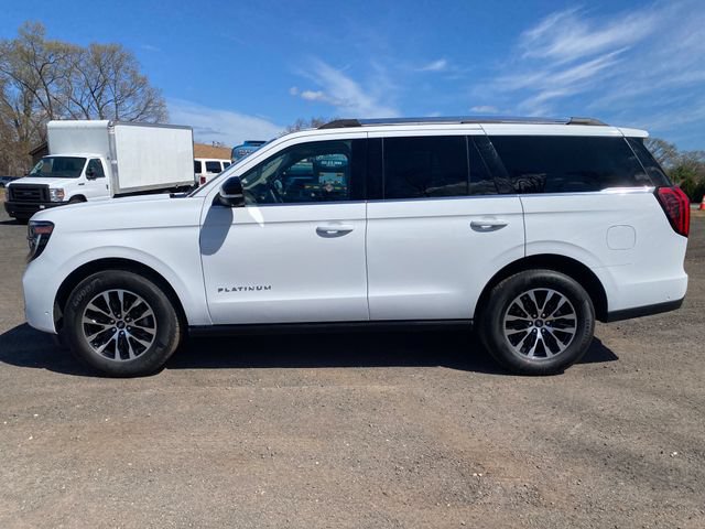Certified 2025 Ford Expedition Platinum AWD/4WD image 4