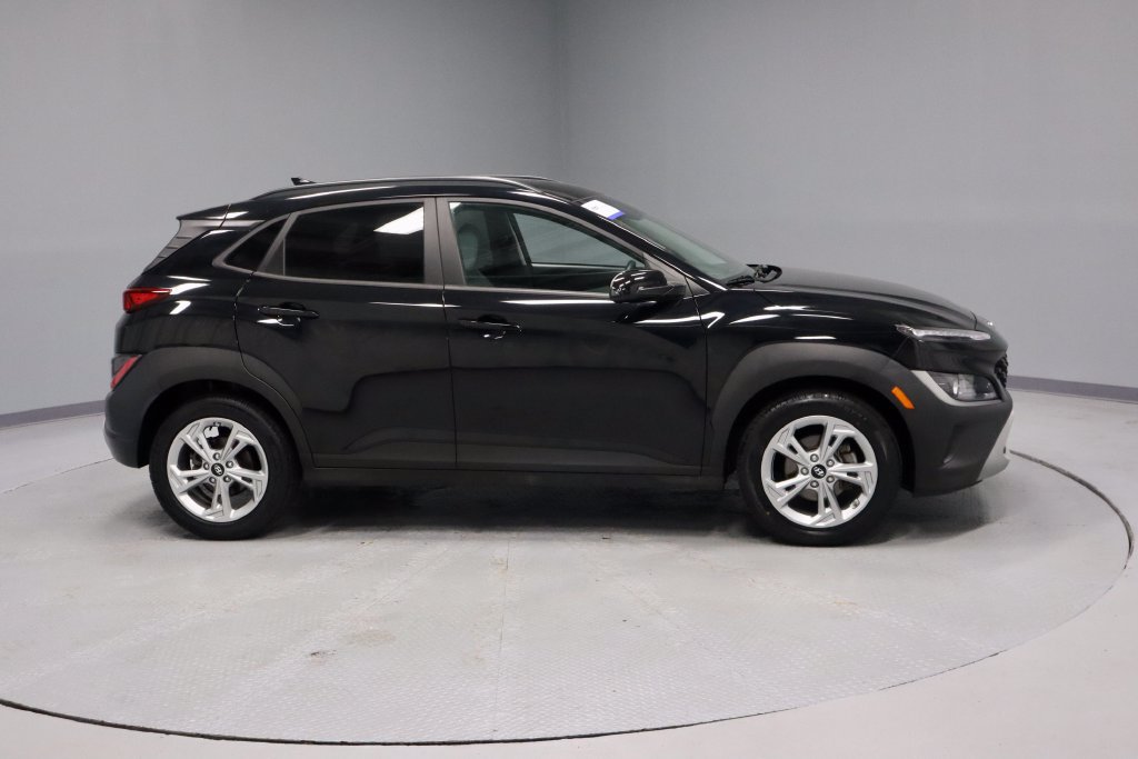 Used 2023 Hyundai Kona SEL w/ Cargo Package FWD image 10
