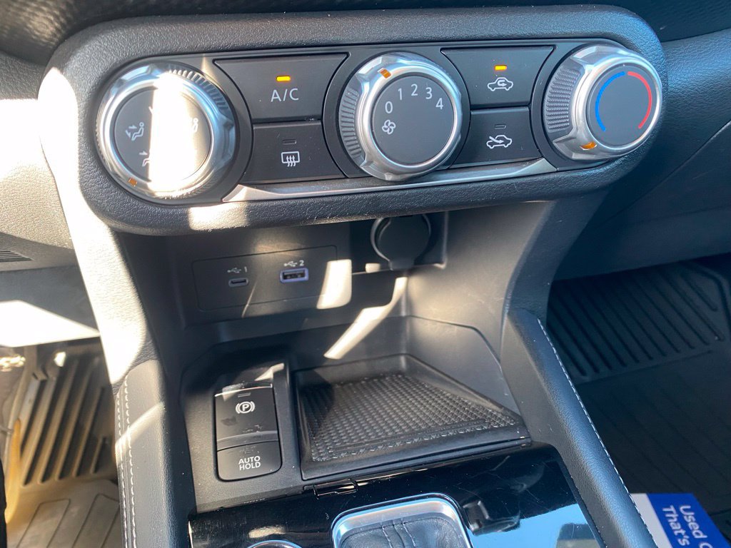 Used 2023 Nissan Kicks SV FWD image 24