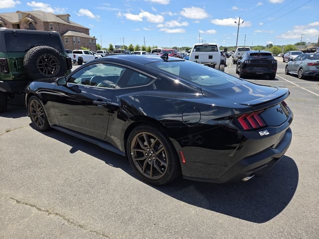 Certified 2025 Ford Mustang Premium RWD image 4
