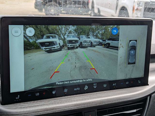 Certified 2025 Ford Escape SE w/ PHEV Premium Package image 21