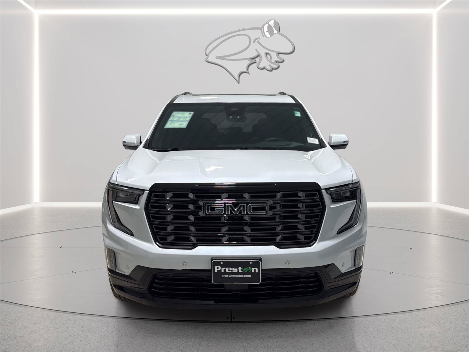 Used 2026 GMC Acadia Denali Ultimate w/ LPO, Floor Liner Package AWD/4WD image 9