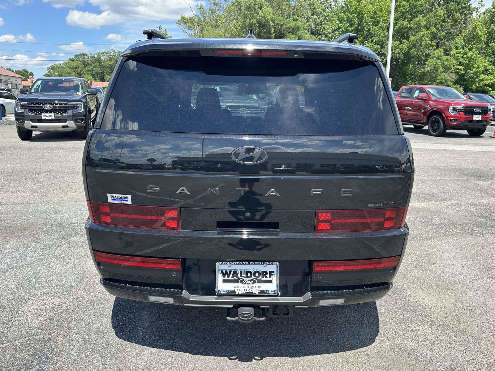 Used 2024 Hyundai Santa Fe Calligraphy AWD/4WD image 5