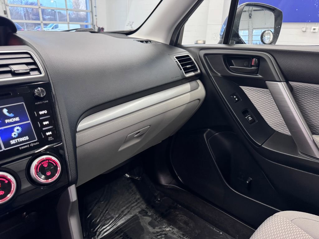 Used 2018 Subaru Forester 2.5i Premium w/ Protection Package #1 AWD/4WD image 15