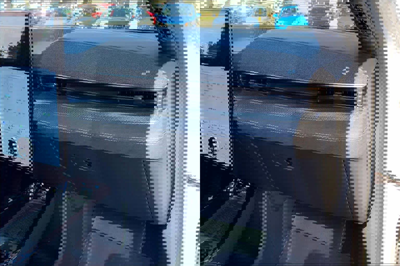 Certified 2025 Ford Mustang Mach-E GT image 18