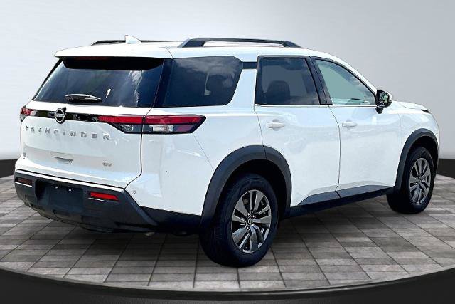 Used 2024 Nissan Pathfinder SV FWD image 13