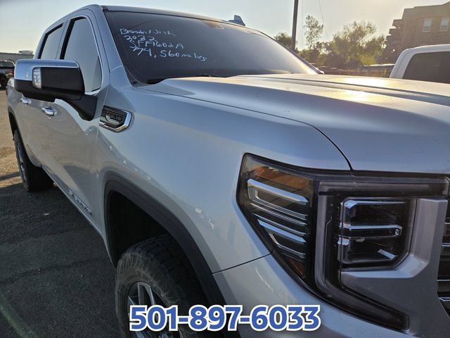 Used 2022 GMC Sierra 1500 SLT w/ SLT Premium Package AWD/4WD image 9