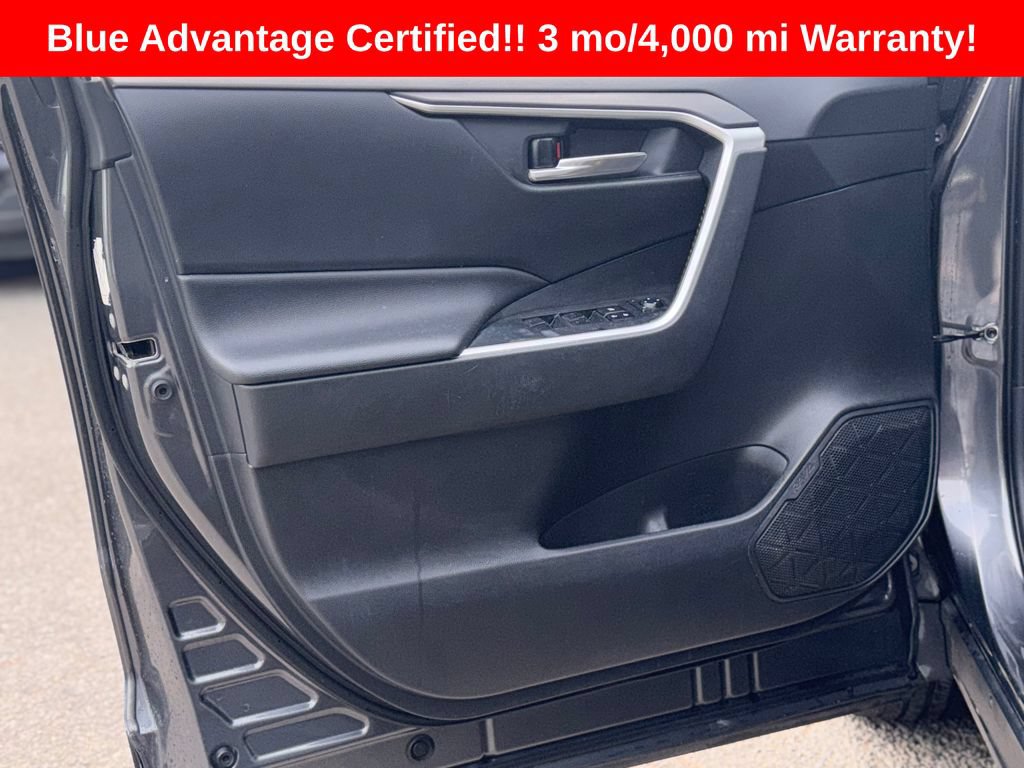 Used 2019 Toyota RAV4 XLE AWD/4WD image 15