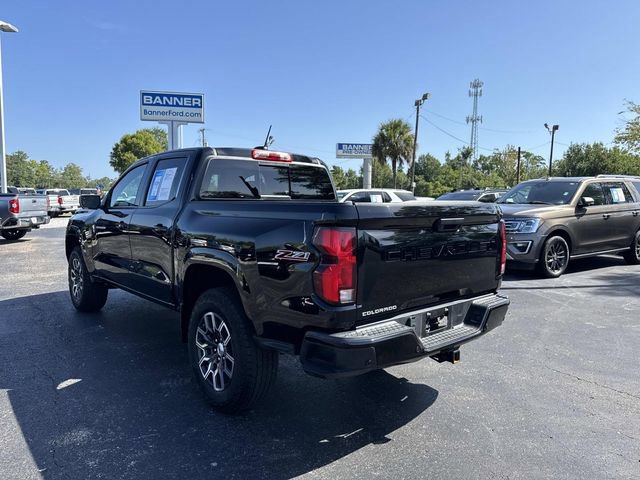 Used 2024 Chevrolet Colorado Z71 w/ Z71 Convenience Package 2 image 3