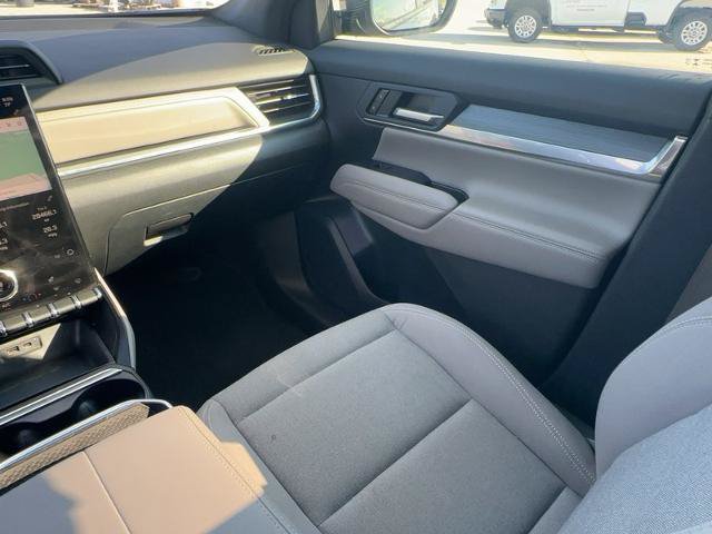 Used 2026 GMC Terrain Elevation FWD image 16